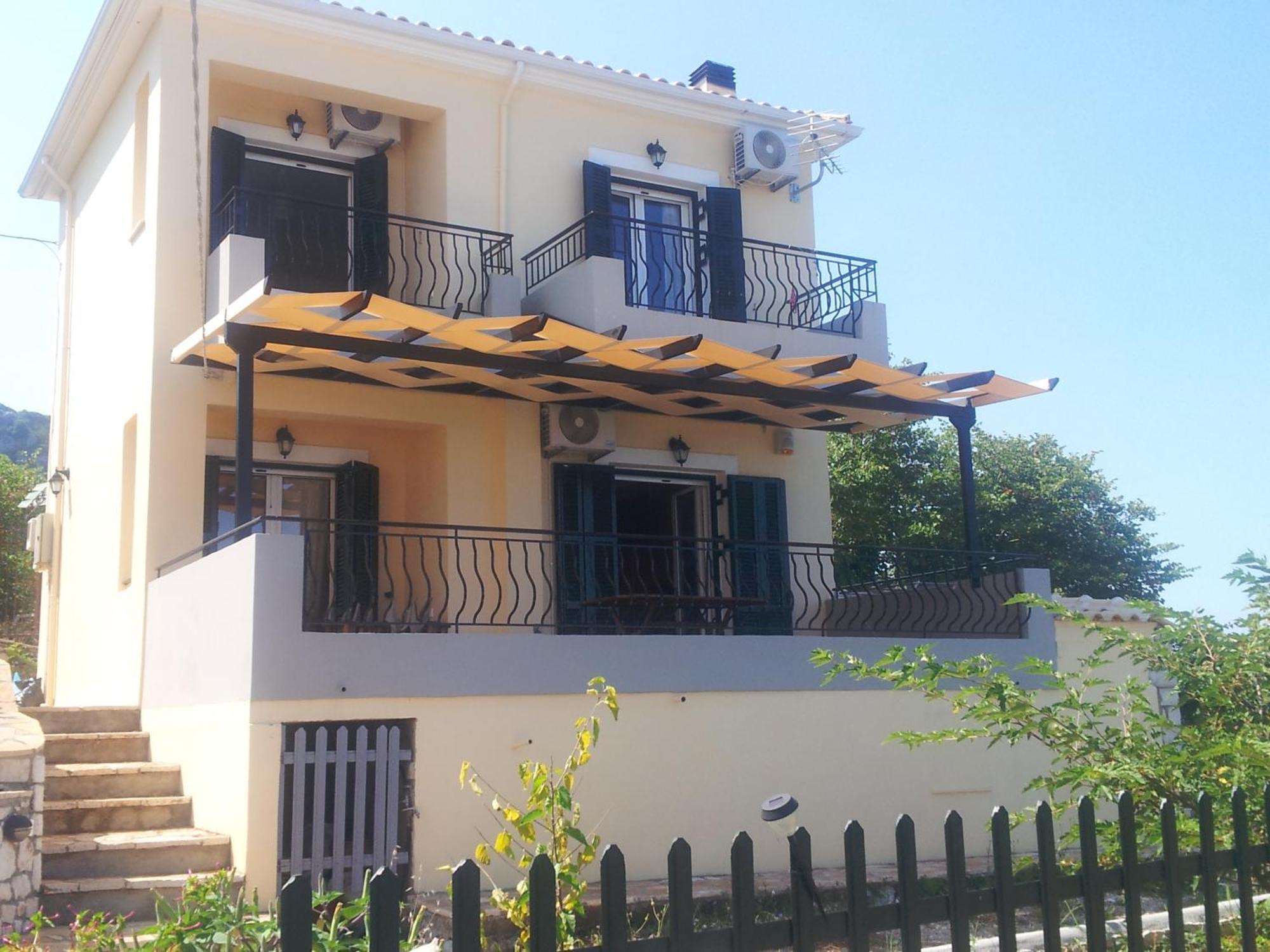 Natura Villas Drymon Cameră foto